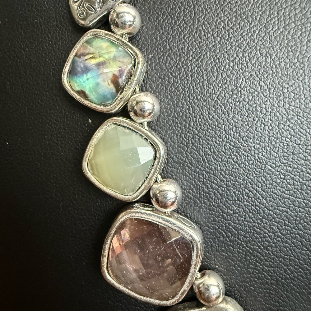 Silver and Green Gemstone Necklace with Organic Design - Picture 14 of 14